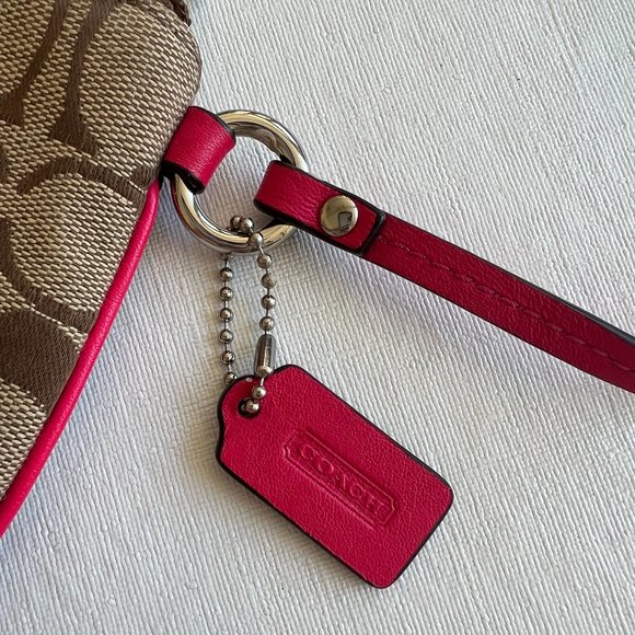 Coach Wristlet in Pink & Classic Brown "C" Pattern - Picture 4 of 12